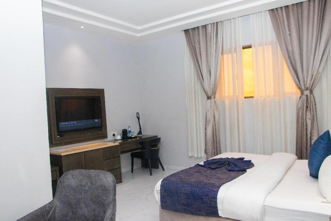 Perfecto La Villa Hotel And Suites Lagos Eksteriør bilde
