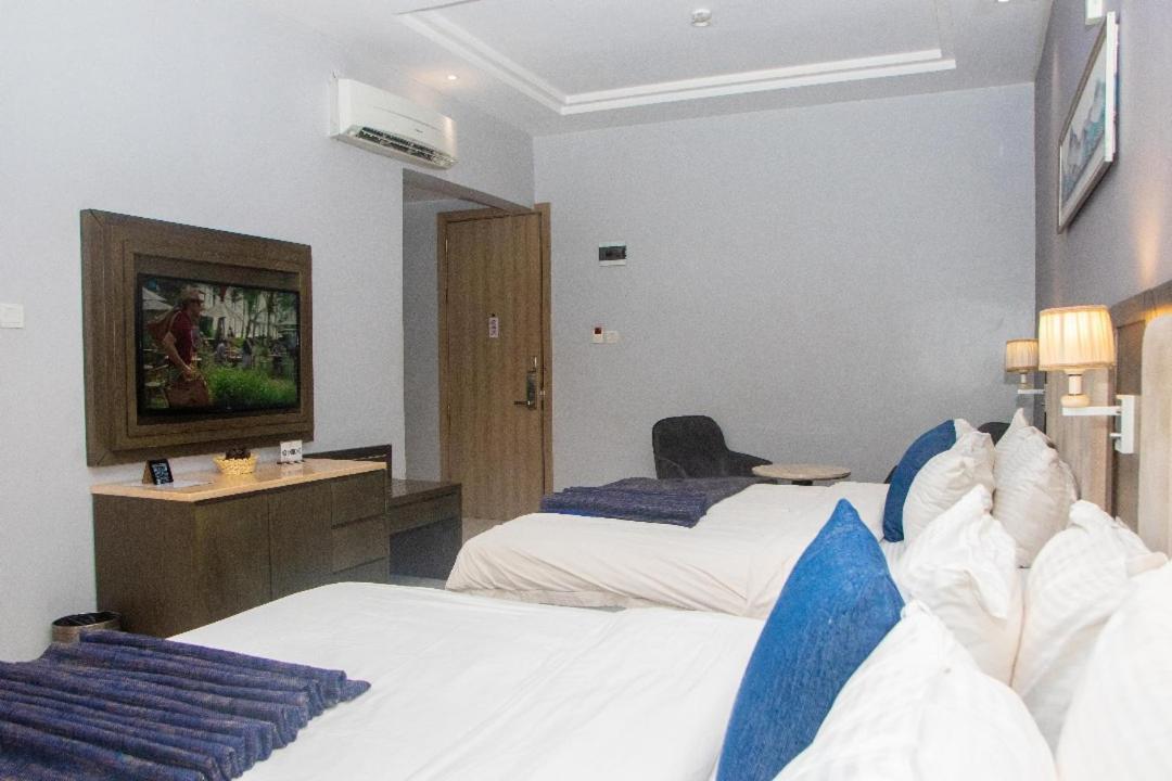 Perfecto La Villa Hotel And Suites Lagos Eksteriør bilde