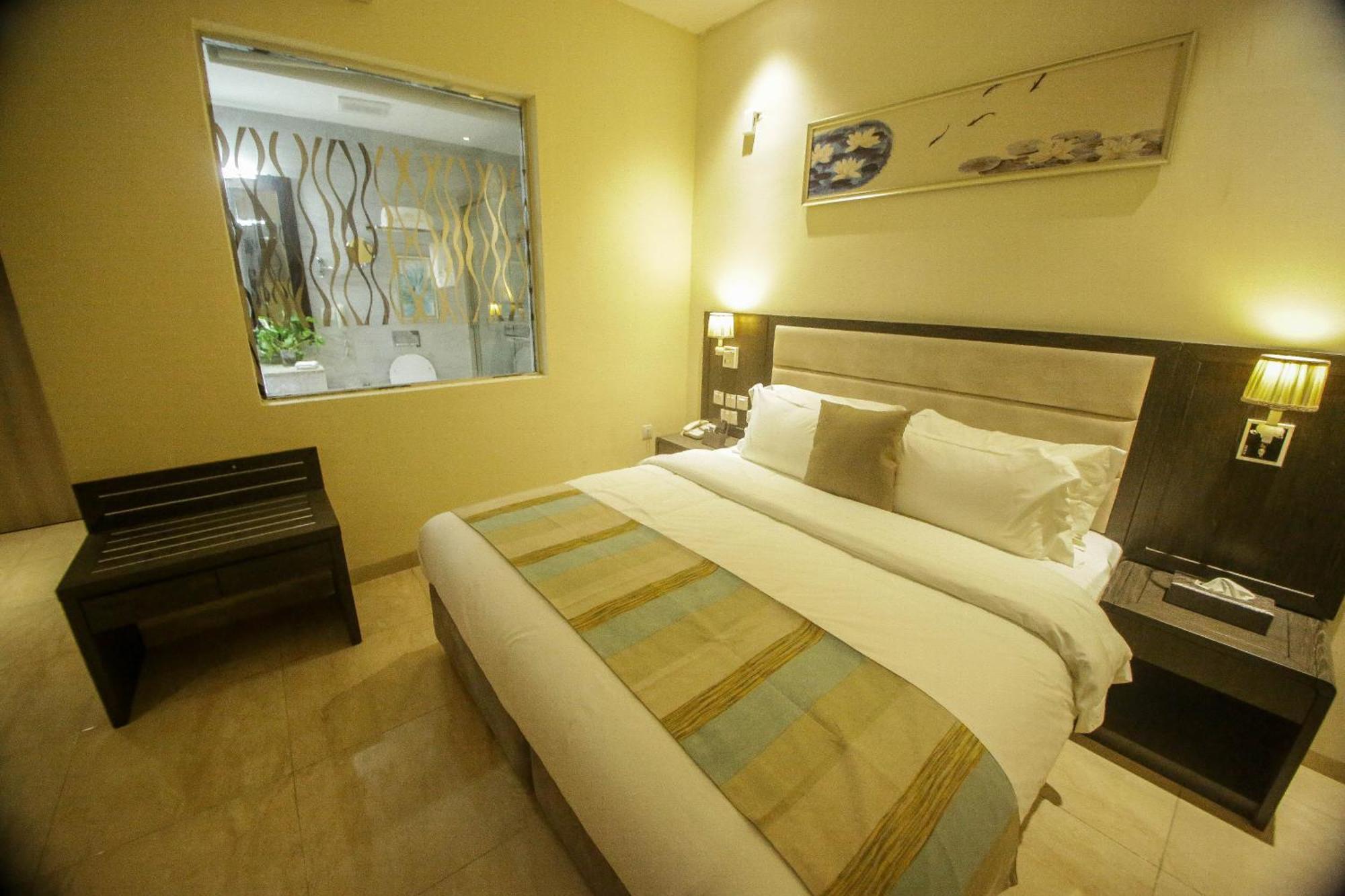 Perfecto La Villa Hotel And Suites Lagos Eksteriør bilde