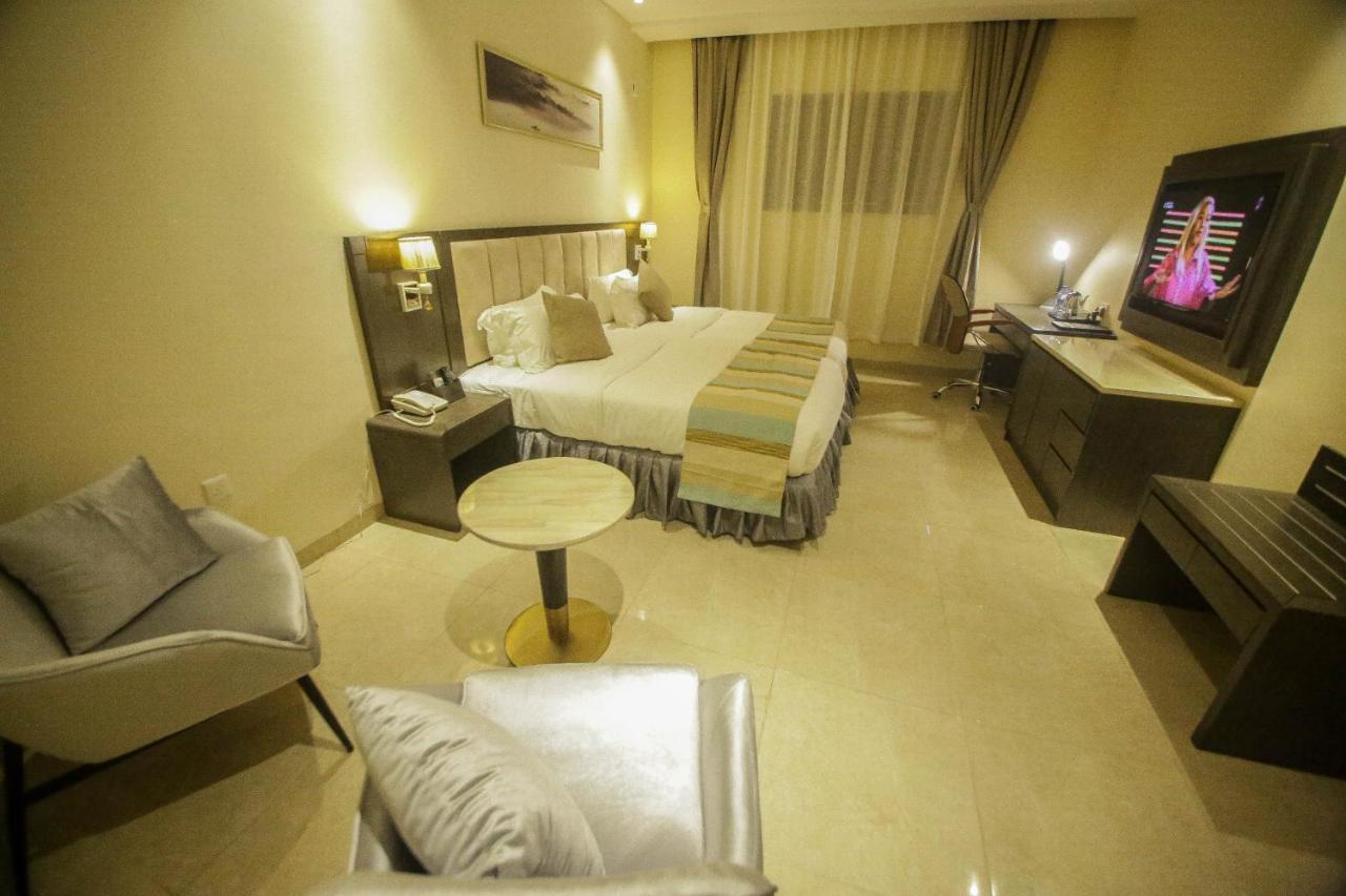 Perfecto La Villa Hotel And Suites Lagos Eksteriør bilde