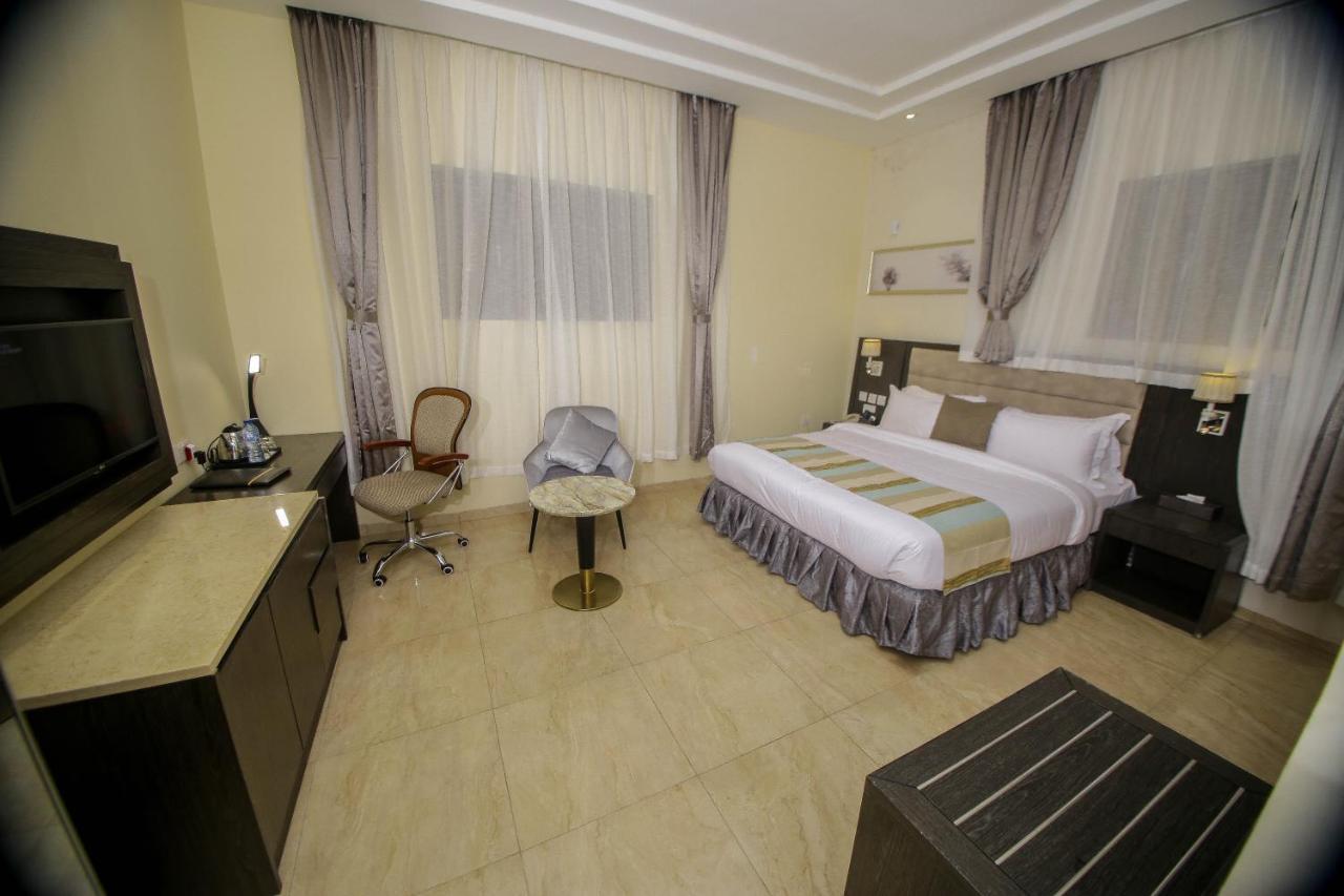 Perfecto La Villa Hotel And Suites Lagos Eksteriør bilde